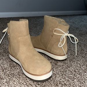 Merrell waterproof women’s booties